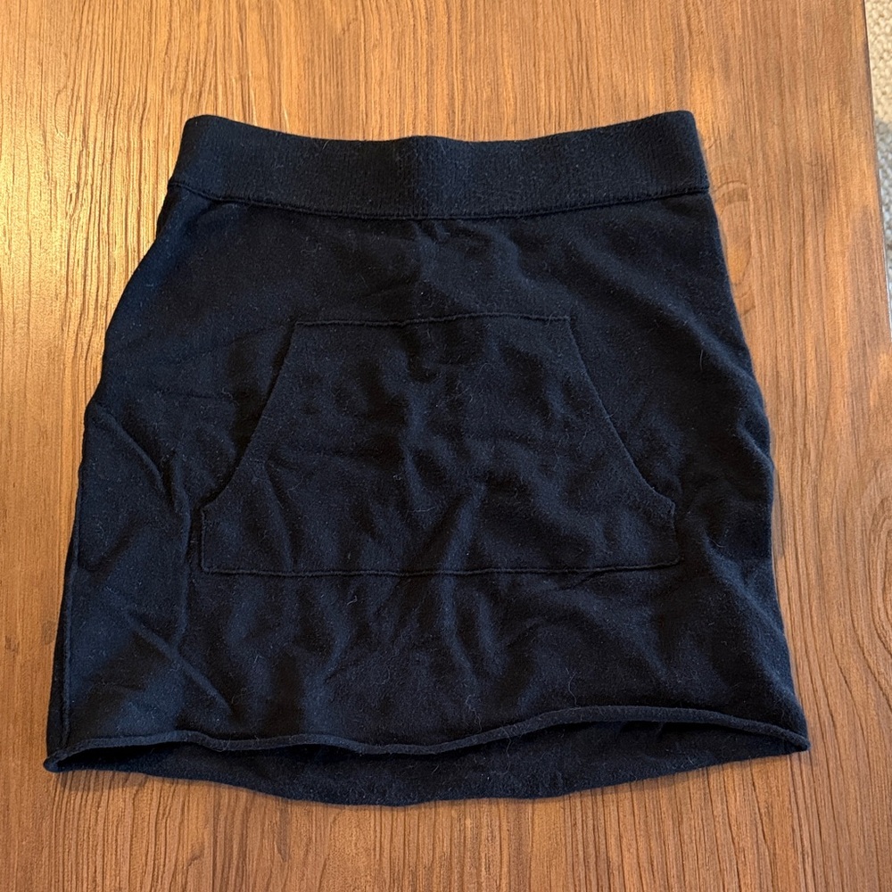 Black Knit Mini Skirt with Front Pocket